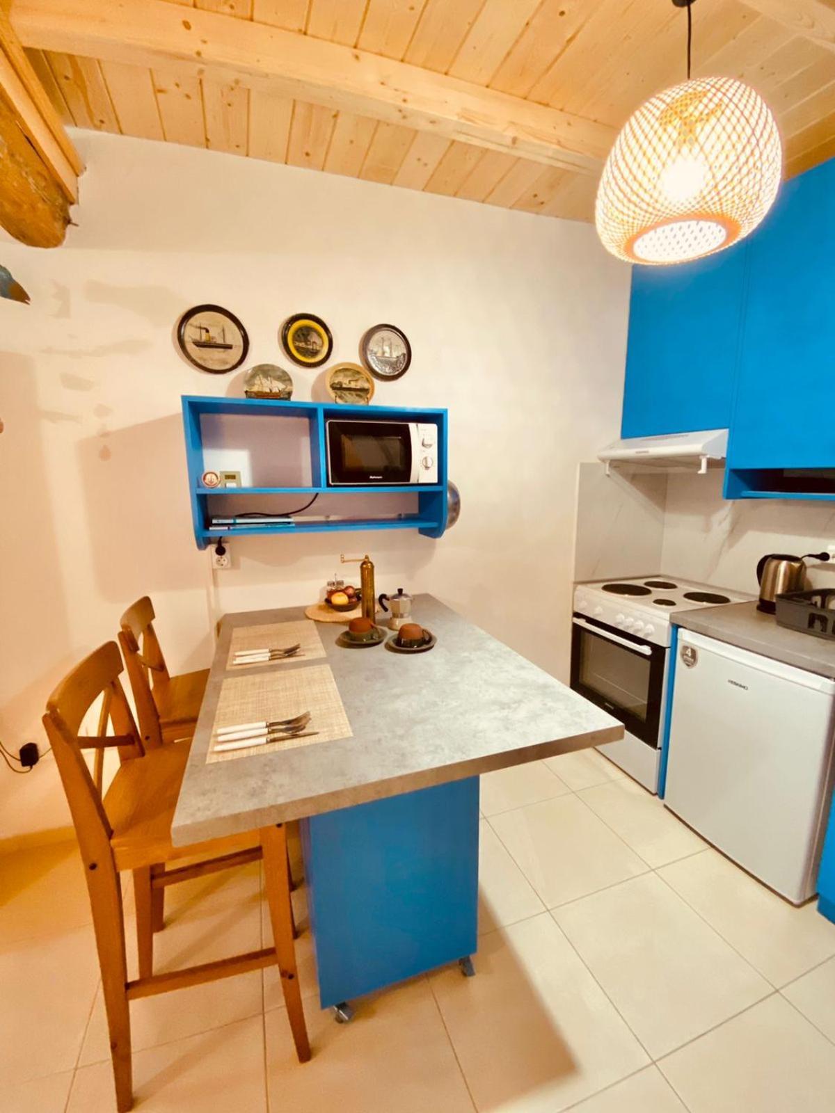 Malta House In Galaxidi Villa Buitenkant foto